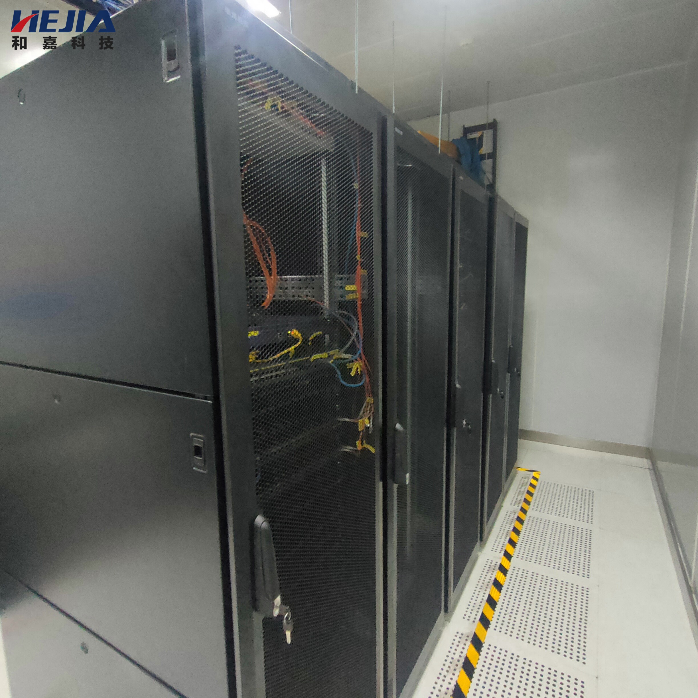 機房動環監控系統配置清單（專業版）：從核心主機到智能傳感的全景指南